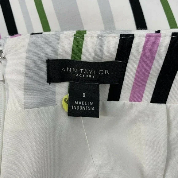Ann Taylor Factory Multicolor Striped Pencil Skirt Size 8 Career Work Business - Picture 4 of 6
